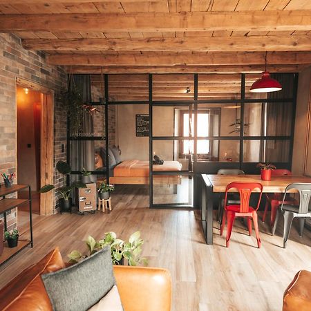 Travers Appartement Thematique: Voyage Industriel מראה חיצוני תמונה