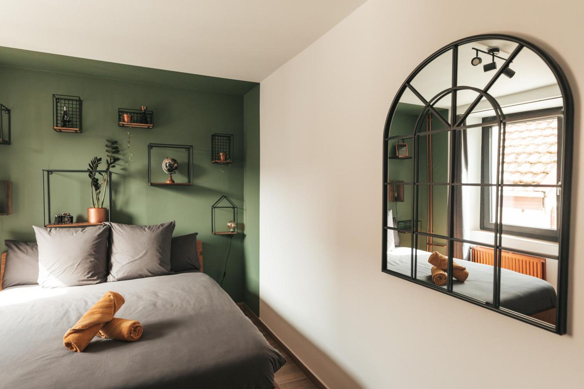 Travers Appartement Thematique: Voyage Industriel מראה חיצוני תמונה