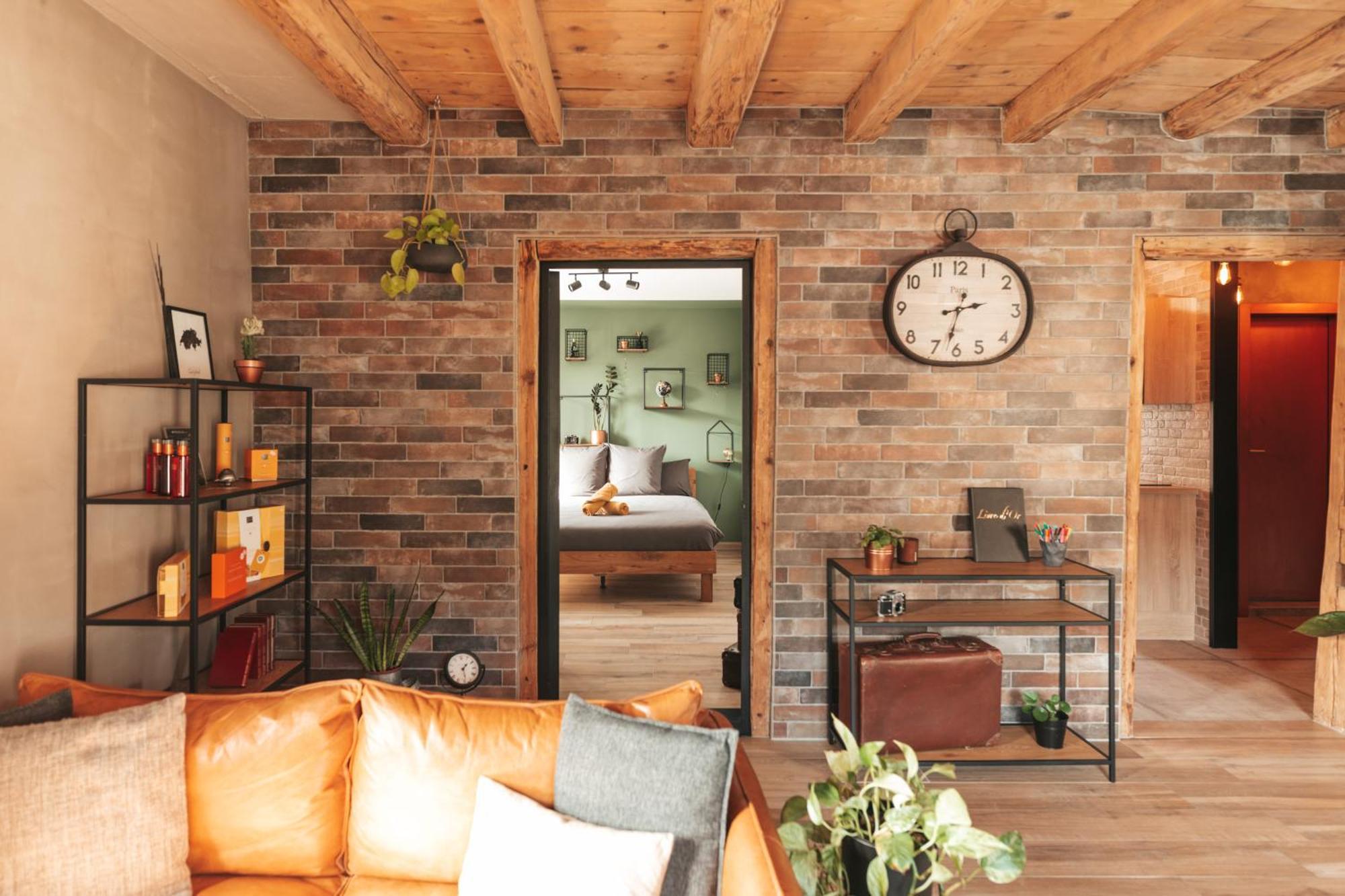 Travers Appartement Thematique: Voyage Industriel מראה חיצוני תמונה