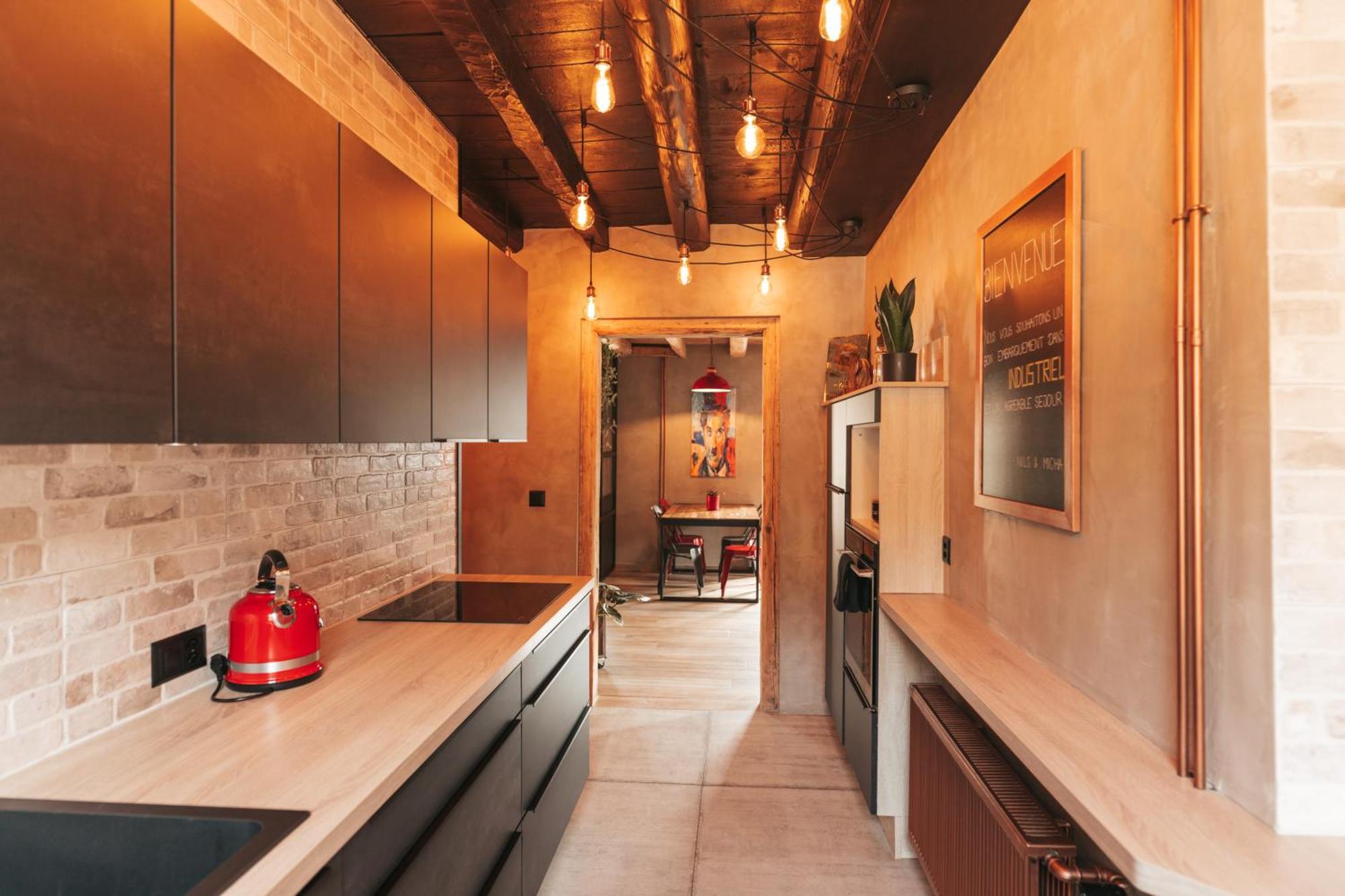 Travers Appartement Thematique: Voyage Industriel מראה חיצוני תמונה