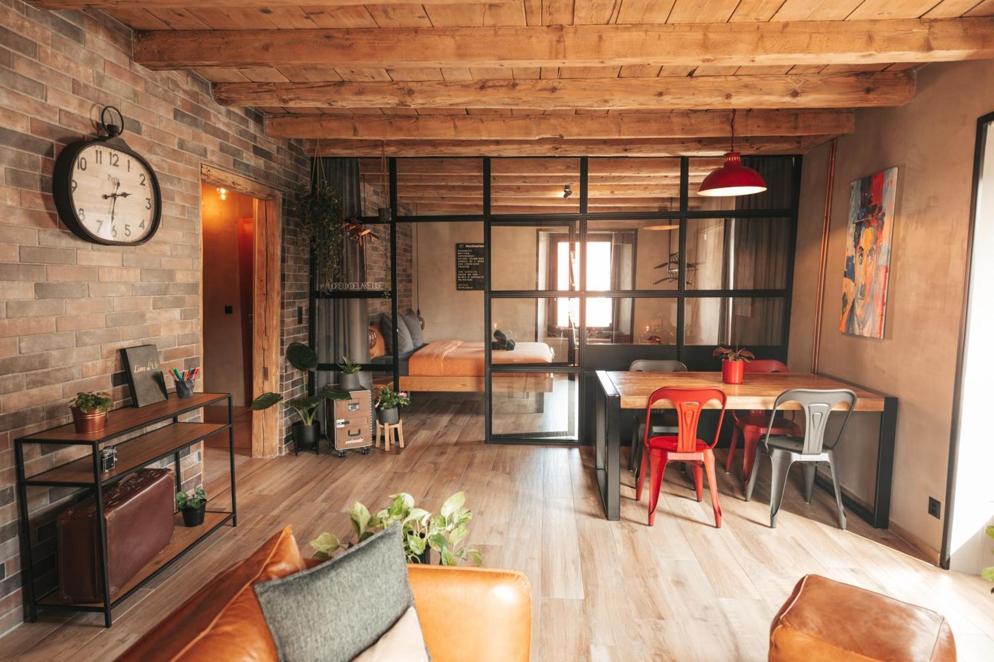 Travers Appartement Thematique: Voyage Industriel מראה חיצוני תמונה